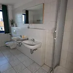 아파트 Budget At Marina By Kuhnle-tours