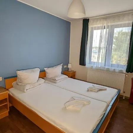 Hafendorf Mueritz Apartment *